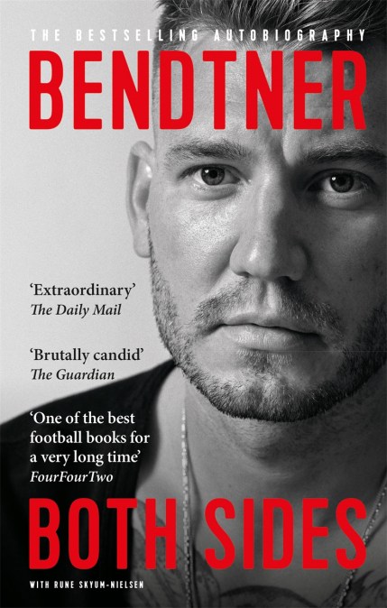 Bendtner: Both Sides